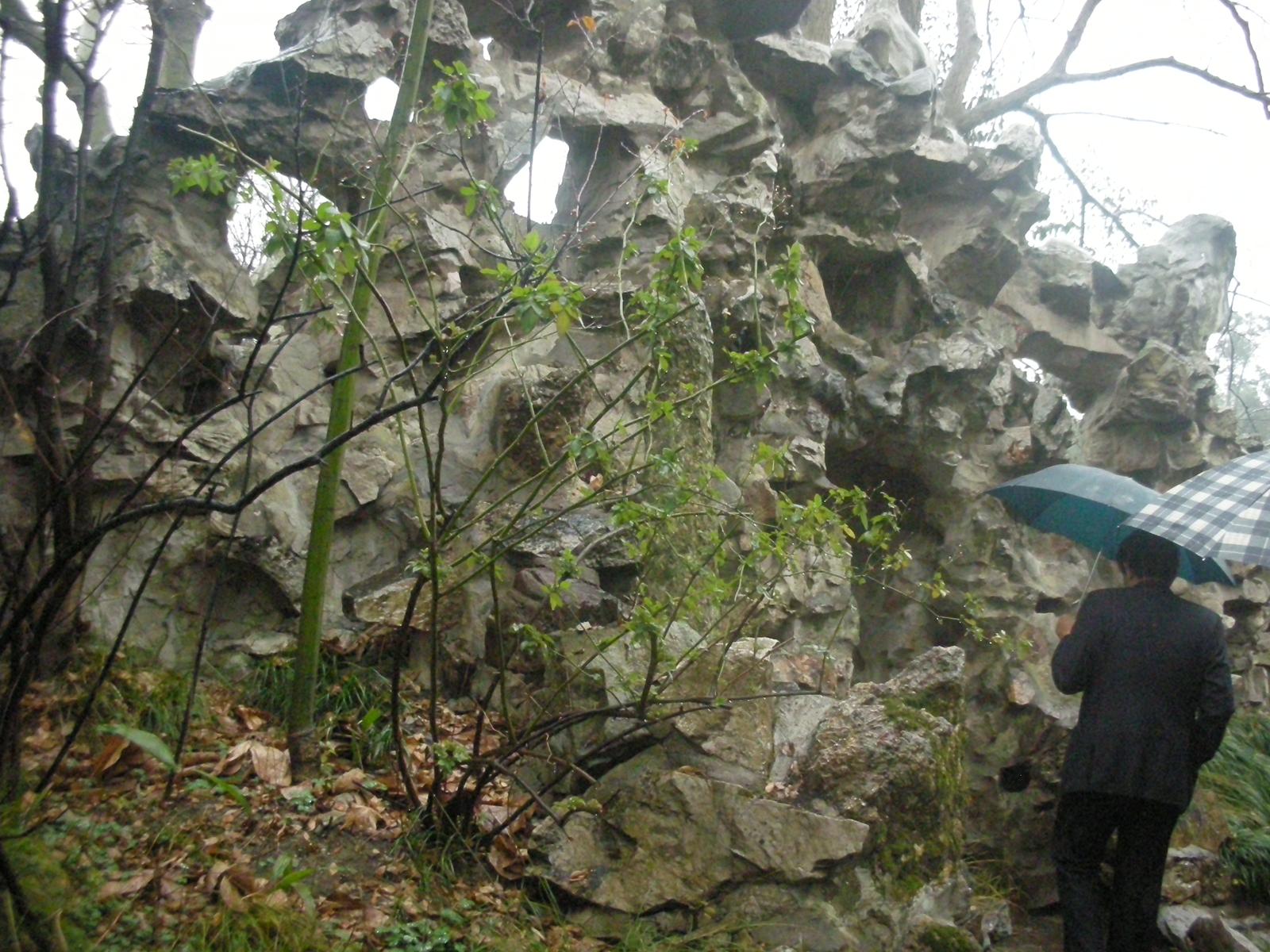 2000年ほど前は錫（スズ）の産地だったが、今は錫がない無錫(その4..西施を見出した范ﾚｲにちなんで作られたﾚｲ園)
